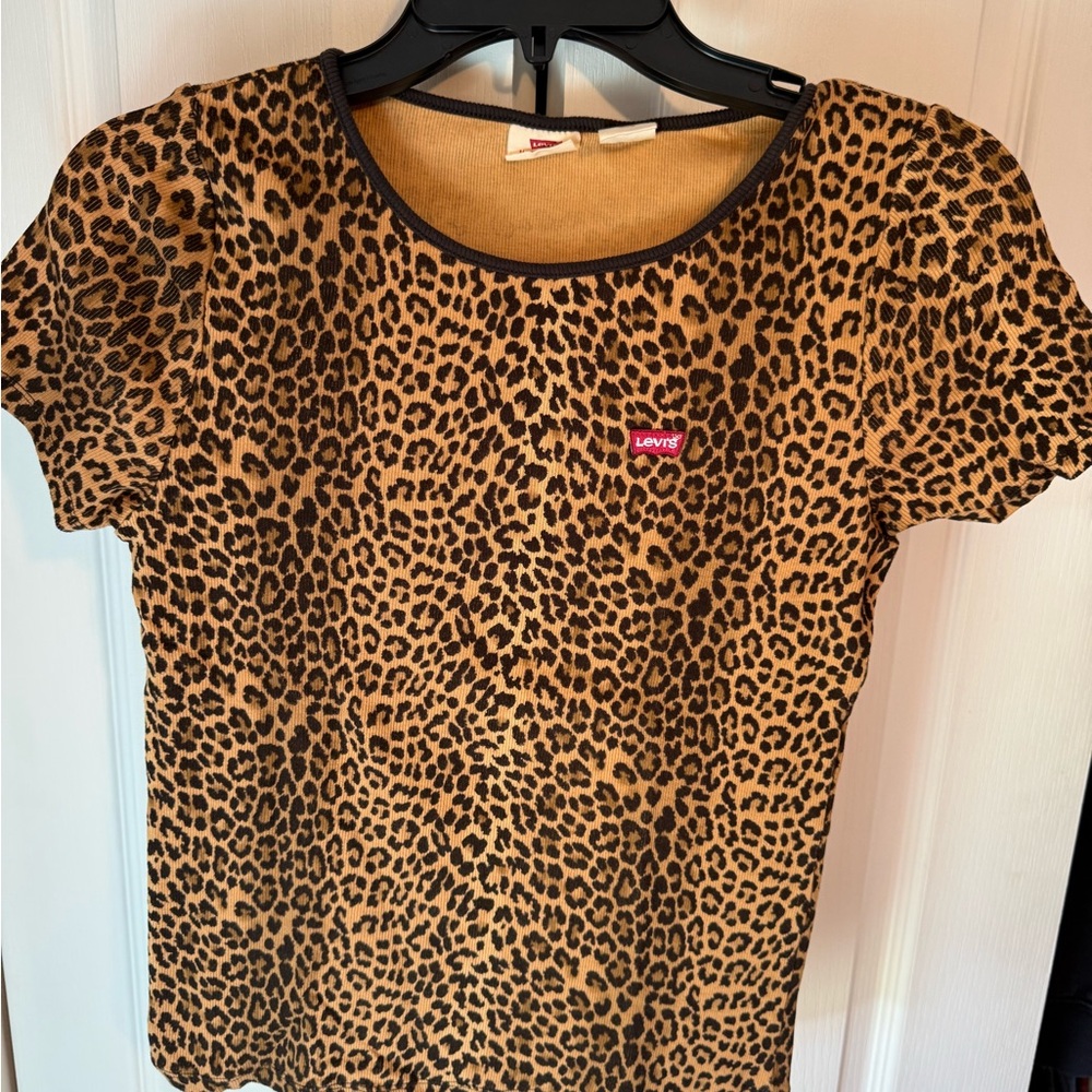 Levi's Leopard-Print Tee